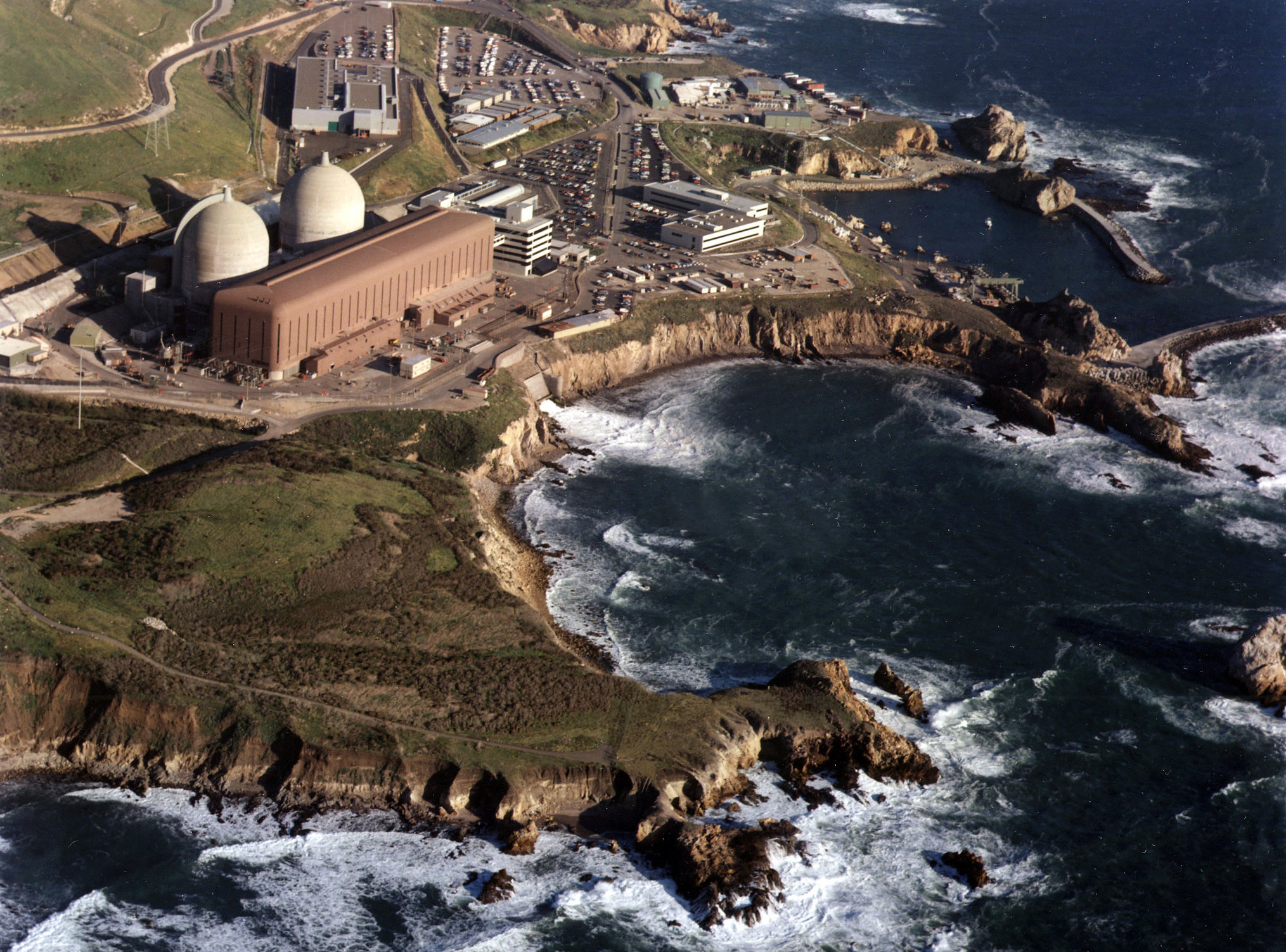 Diablo Canyon Power Plant, Units 1 and 2. 